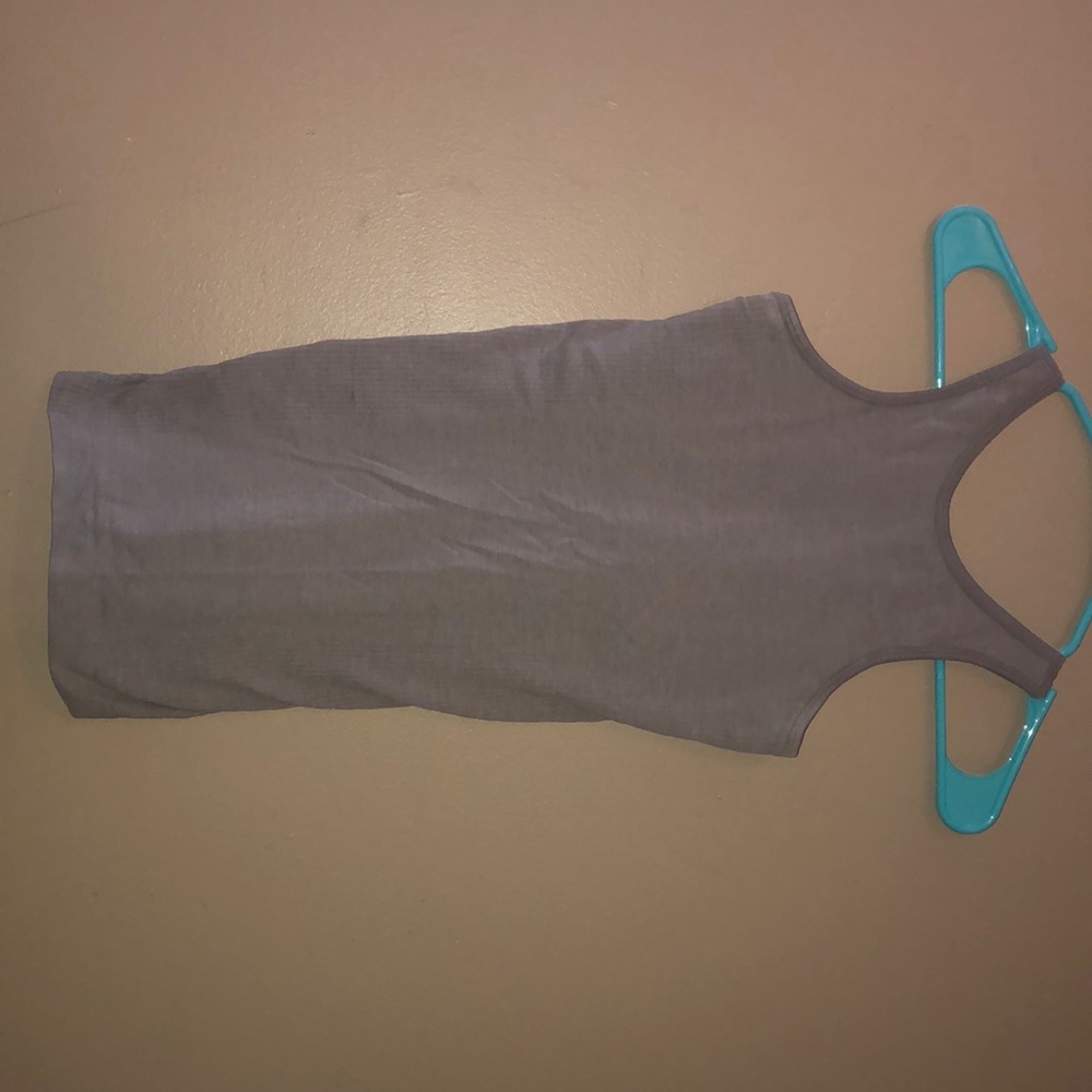 Light grey lululemon workout tank
